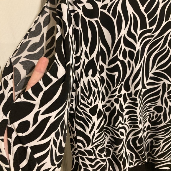 Nicole Miller Stylish Black and White Women's Dress Cut-out Sleeves Sz. XL - Picture 6 of 7